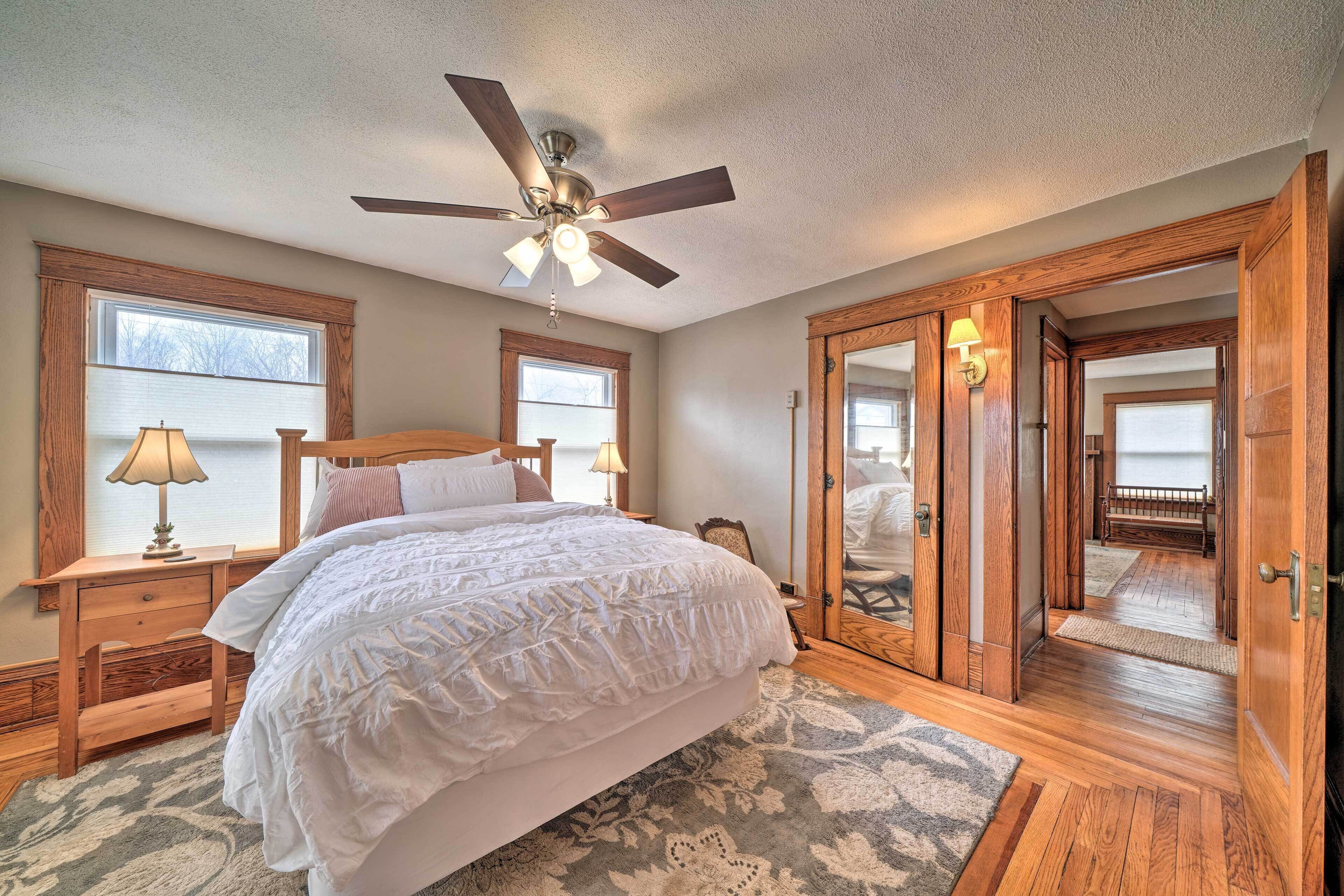 House (3 Bedrooms) | 3 bedrooms, iron/ironing board, free cribs/infant beds, bed sheets