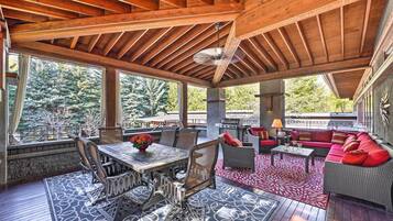 House (4 Bedrooms) | Front of property