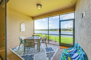 Apartment (2 Bedrooms) | Interior - Chic Country Club Condo With Pool Access! (Naples)
