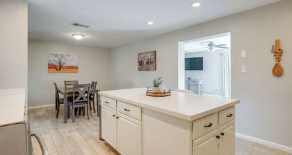 Stylish & Central Mesa Home With Private Pool!