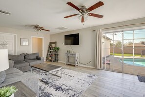 House (4 Bedrooms) | Interior