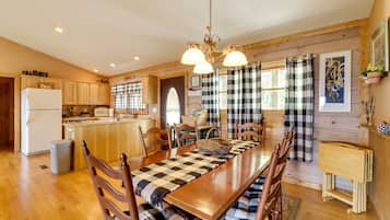 Rumah (3 Bedrooms) | Interior