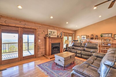 Bring a Pet: Bostic Cabin w/ Mtn Views!