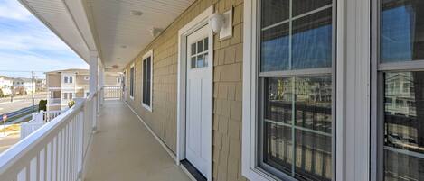 Apartment (2 Bedrooms) | Bahagian dalam