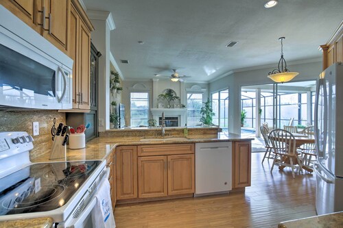 Bright & Sunny Riverview Oasis w/ Pool & Pond