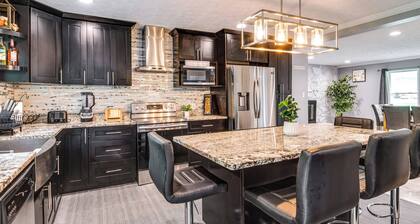 Indianapolis Vacation Rental ~ 8 Mi to Downtown!