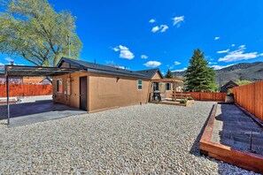 Exterior - Downtown Home W/large Yard, 21 Mi to Monarch! (Salida)