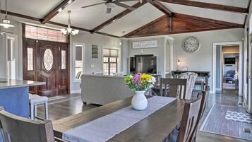 House (3 Bedrooms) | Bahagian dalam