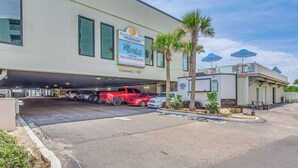 Apartment (2 Bedrooms) | Interior - Oceanfront Myrtle Beach Condo With Resort Perks! (Myrtle Beach)