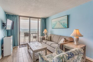 Interior - Oceanfront Myrtle Beach Condo With Resort Perks! (Myrtle Beach)