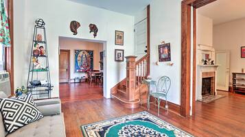 House (1 Bedroom) | Interior