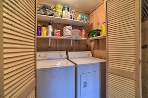Talo (4 Bedrooms) | Sisätilat