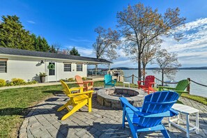 House (3 Bedrooms) | Interior - New Concord House w/ Lake Access + Fire Pit! (New Concord)
