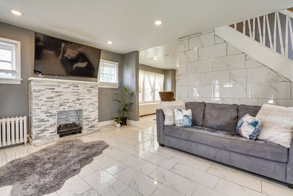 TV, fireplace - Atlantic City Getaway Near Casinos & Boardwalk! (Atlantic City)