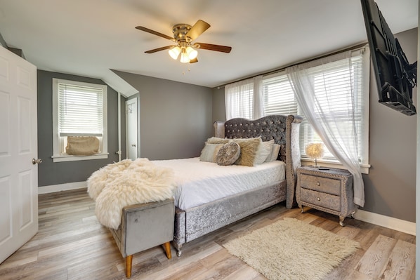 House (3 Bedrooms) | 3 bedrooms, iron/ironing board, bed sheets