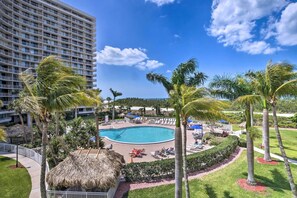 Apartment (2 Bedrooms) | Interior - Resort-style Condo w/ Pool, Gym, Tennis + More! (Marco Island)
