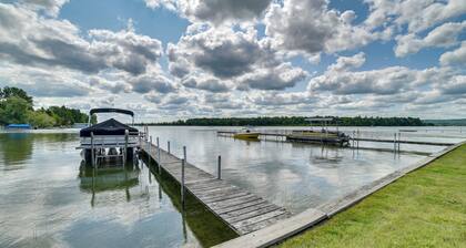 'tiny House Cottage 5' w/ Crooked Lake Access!