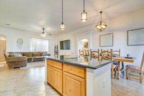 Casa (3 Bedrooms) | Interior