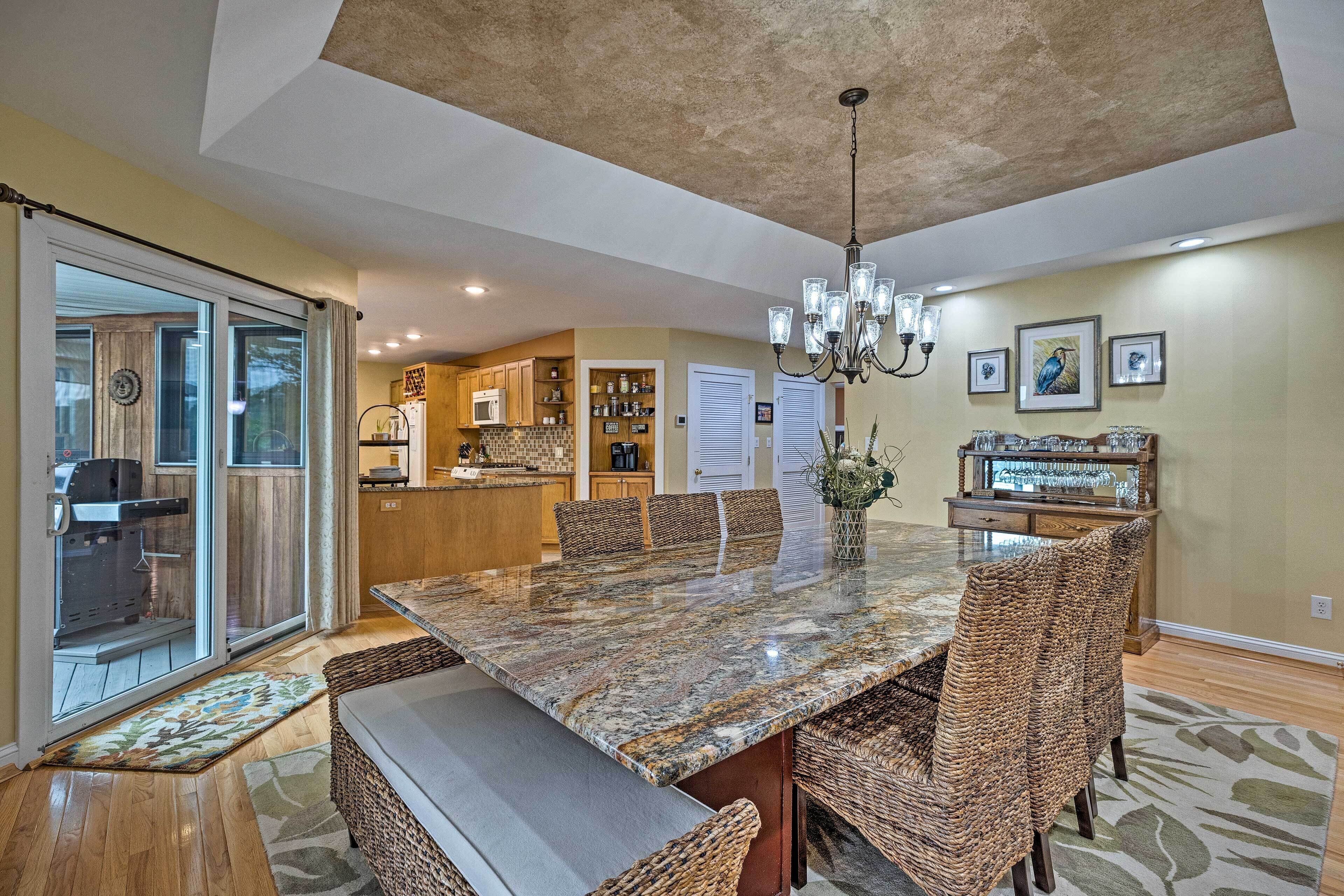 House (4 Bedrooms) | Interior