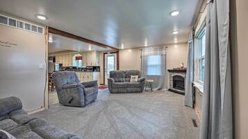 ู
ูุฒู (3 Bedrooms) | ุงูู
ูุดุฃุฉ ู
ู ุงูุฏุงุฎู