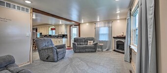 'rise and Shine Farm' in Goshen w/ BBQ & Fire Pit!