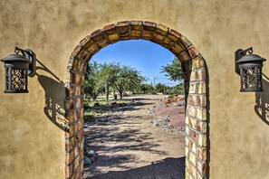 House (3 Bedrooms) | Interior - Luxe Tucson Vineyard Home w/ Views & Fire Pit (Tucson)