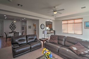 Apartment (4 Bedrooms) | Interior - Desert Condo w/ Pool ~ 3 Miles to Colorado River! (Bullhead City)
