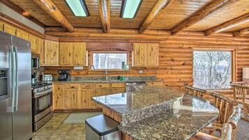 獨棟房屋 (5 Bedrooms) | 私人廚房 | 微波爐、烤箱、爐台、洗碗機