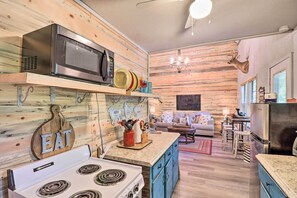 Rumah (2 Bedrooms) | Interior