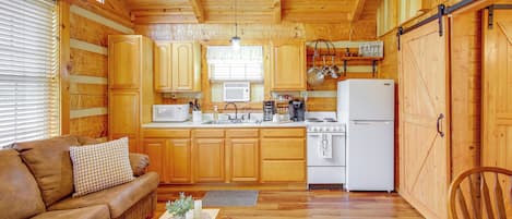 House (1 Bedroom) | Interior