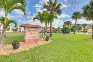 Apartment (3 Bedrooms) | Interior - Central Cocoa Beach Condo w/ View, Steps to Beach! (Cocoa Beach)