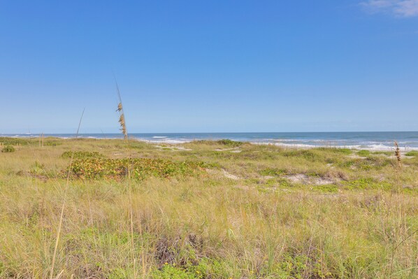 Apartment (3 Bedrooms) | Interior - Central Cocoa Beach Condo w/ View, Steps to Beach! (Cocoa Beach)