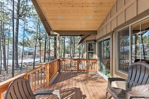 House (3 Bedrooms) | Interior - Pinetop Lakes Country Club Home: Resort Amenities (Pinetop)