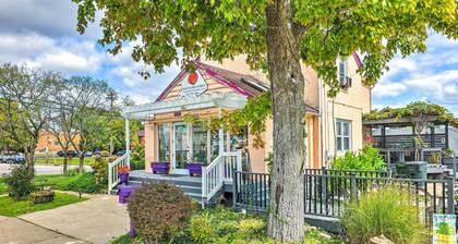 Cincinnati Basement Unit ~ 10 Mi to Downtown!