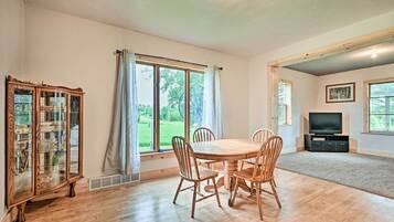 House (1 Bedroom) | Interior