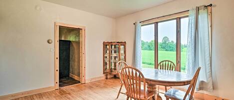 House (1 Bedroom) | Interior