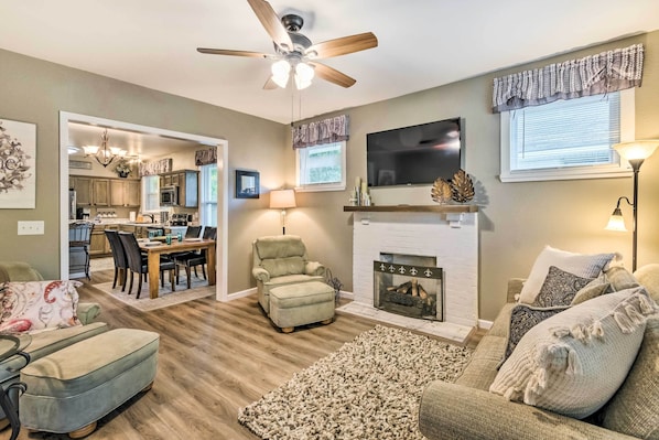 House (2 Bedrooms) | Interior
