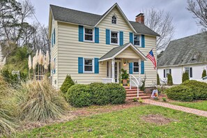House (3 Bedrooms) | Front of property