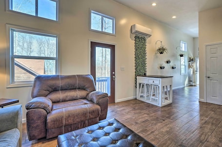 House (2 Bedrooms) | Interior. Gray Home w/ View of Boone Lake + Fire Pit!