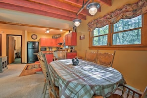 Interior - Deck & Big Boulder Views: Lake Harmony House! (Lake Harmony)