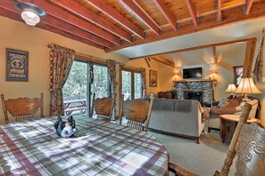 Interior - Deck & Big Boulder Views: Lake Harmony House! (Lake Harmony)