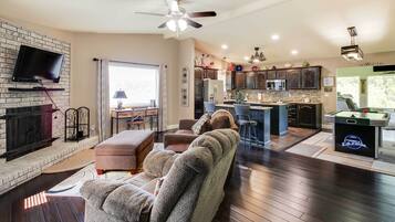 Nhà (3 Bedrooms) | Nội thất