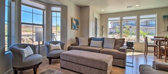 Modern Washington Home - Pool & Trail Access!
