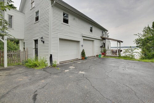 Cozy 1930s-style Waterfront Maine Cabin w/ Dock!