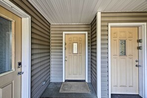 Apartment (0 Bedroom) | Interior