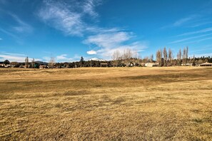 Interior - Condo on Golf Course: 2 Mi to Grindstone Lake! (Ruidoso)