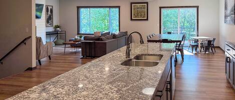 Apartment (5 Bedrooms) | Interior
