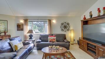 ุงูู
ูุดุฃุฉ ู
ู ุงูุฏุงุฎู