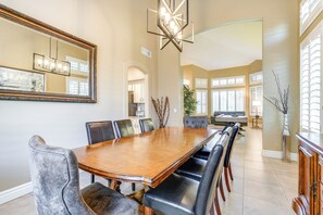 Maison (6 Bedrooms) | Intérieur