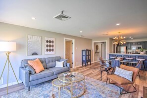 Apartment (2 Bedrooms) | Interior - Golf, Boat & Fish: Shangri La Condo in Afton (Afton)